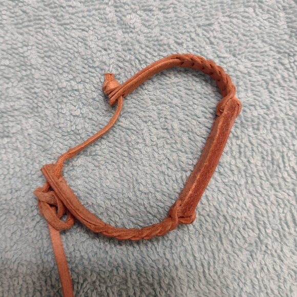 Olivia leather adjustable name bracelet - Picture 2 of 3